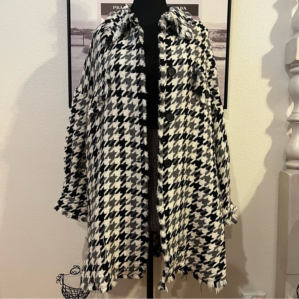 Venti6 black-and-white houndstooth jacket